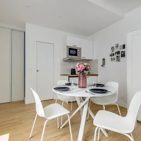 Center Of L Fully Equipped And Cozy Appartamento Parigi