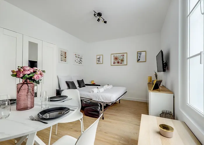 Center Of L Fully Equipped And Cozy *